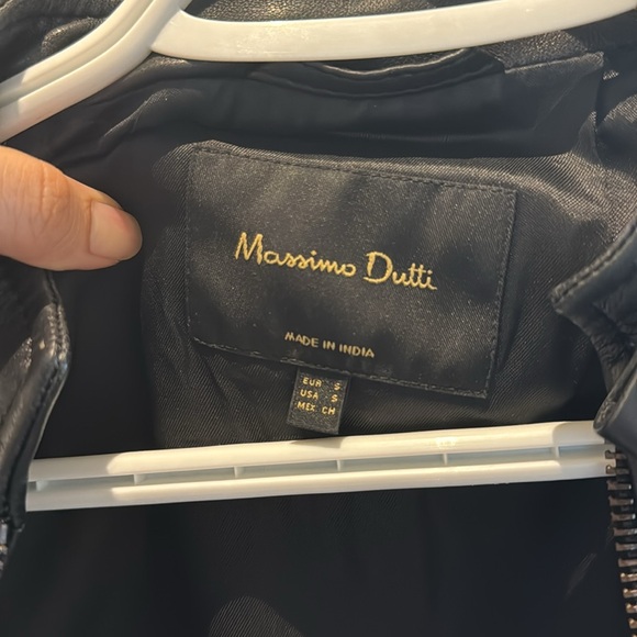 Sheep leather jacket from Massimo Dutti - Picture 2 of 5